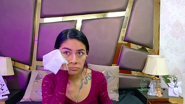 NicoleEsposito online show from February 17, 2026, 12:45 pm