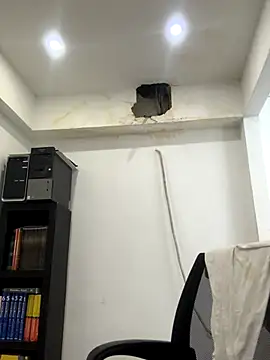 Snapshot of _tony8 chatting on November 15, 2025, 4:03 pm tony8 online show from November 15, 2025, 4:03 pm