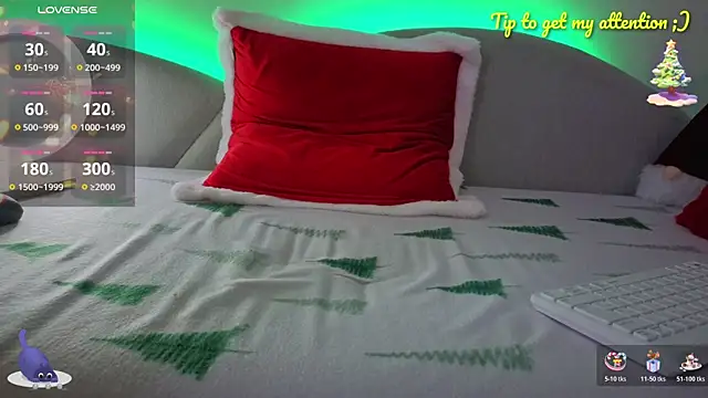 MysticMia online show from December 22, 2025, 7:55 pm