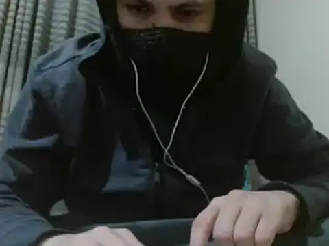 camiloking1720 online show from January 22, 2025, 4:44 am