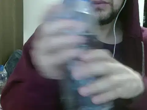 camiloking1720 online show from February 15, 2025, 10:22 am