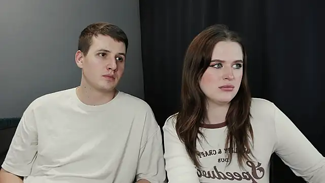 Pinku kitsune online show from March 6, 2025, 1:35 pm