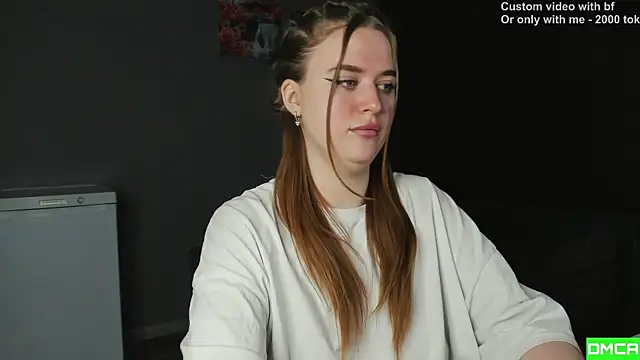 Pinku kitsune online show from January 10, 2026, 1:29 am