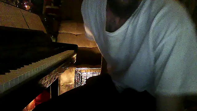 luke thighwalker2469 online show from November 11, 2025, 1:05 am