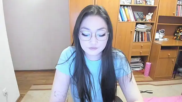 Snapshot of nliki4506 chatting on December 9, 2024, 6:14 pm nliki4506 online show from December 9, 2024, 6:14 pm