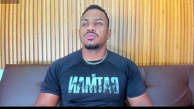 JhonBlacke online show from March 18, 2025, 2:26 pm