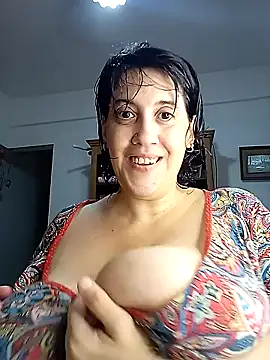 Snapshot of Sole_Love chatting on March 5, 2025, 1:50 pm Sole Love online show from March 5, 2025, 1:50 pm