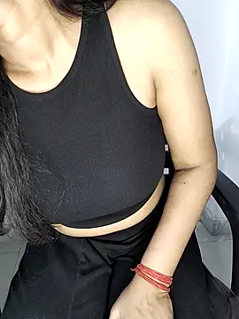 Snapshot of Ms_Neera chatting on March 7, 2025, 10:45 am Ms Neera online show from March 7, 2025, 10:45 am