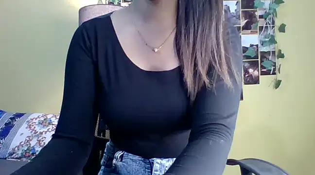 Snapshot of Nicole-wallace chatting on January 17, 2025, 8:13 am Nicole-wallace online show from January 17, 2025, 8:13 am