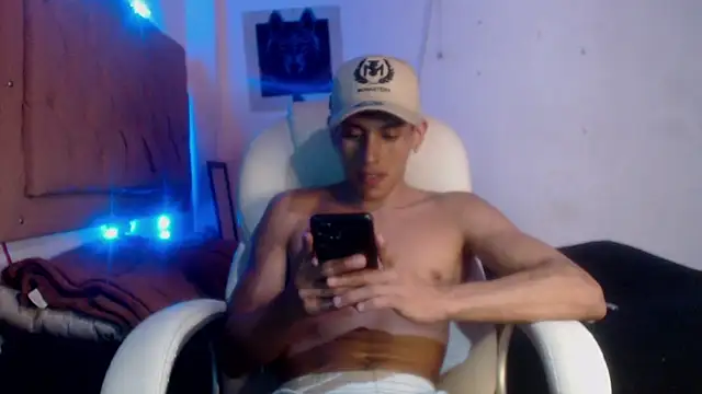 Iruma fat dick777 online show from February 3, 2025, 4:10 pm