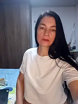 renata hot1 online show from January 13, 2025, 5:01 am