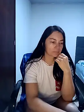 renata hot1 online show from March 4, 2025, 1:45 am