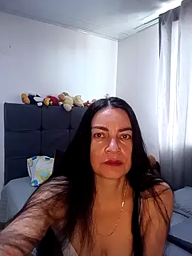Snapshot of renata_hot1 chatting on March 30, 2026, 6:53 pm renata hot1 online show from March 30, 2026, 6:53 pm