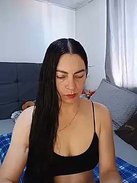 Snapshot of renata_hot1 chatting on June 16, 2026, 7:38 pm renata hot1 online show from June 16, 2026, 7:38 pm