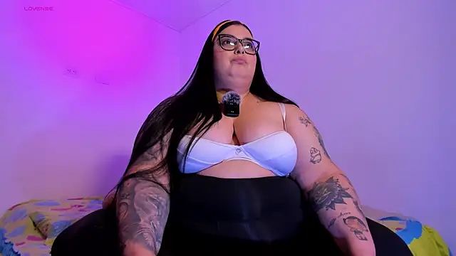 Snapshot of Apriilpeach_ chatting on November 2, 2025, 10:56 pm Apriilpeach online show from November 2, 2025, 10:56 pm