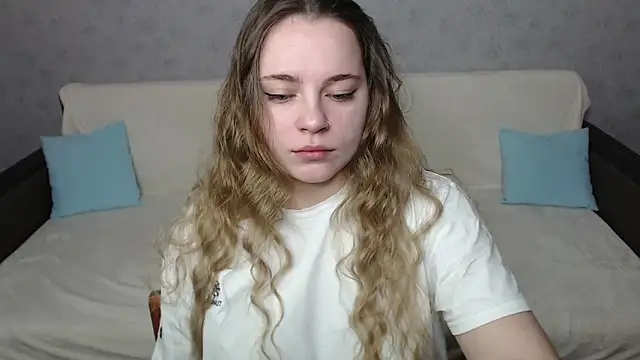 Snapshot of _Sweet_Lana chatting on January 16, 2025, 8:22 am Sweet Lana online show from January 16, 2025, 8:22 am