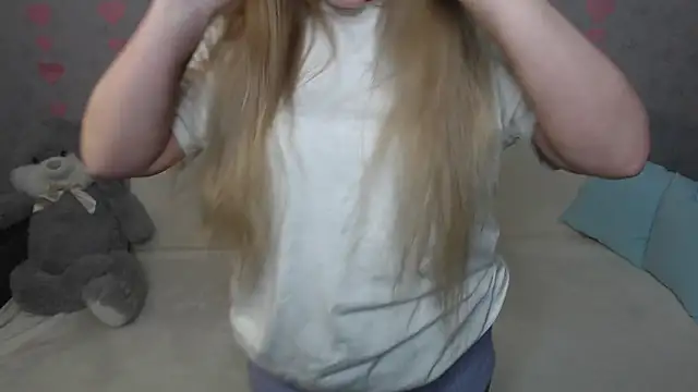 Snapshot of _Sweet_Lana chatting on February 11, 2025, 8:05 am Sweet Lana online show from February 11, 2025, 8:05 am