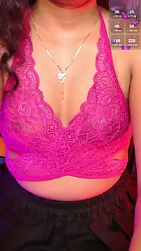 Hot chocolate   online show from November 11, 2025, 5:24 pm