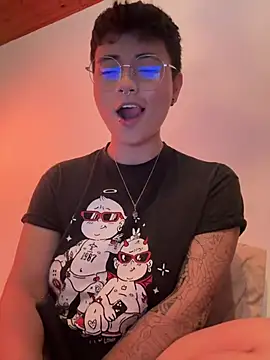 Ashley Chriss online show from January 10, 2025, 5:58 am