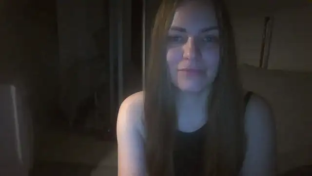 AnnaDiamond1 online show from September 10, 2025, 10:54 pm