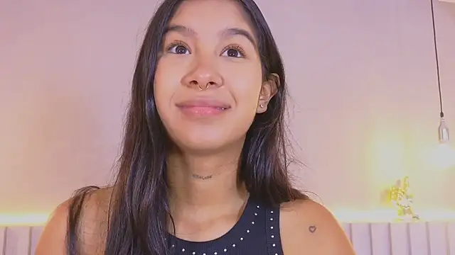 Aida moreno online show from December 17, 2025, 12:00 pm