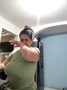 Snapshot of Melinda_bob chatting on February 7, 2026, 10:13 pm Melinda bob online show from February 7, 2026, 10:13 pm