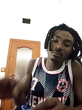 Snapshot of rasta9007 chatting on April 8, 2026, 12:27 pm rasta9007 online show from April 8, 2026, 12:27 pm