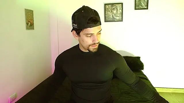 Ian Daviz online show from November 24, 2025, 5:01 pm