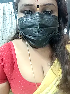 Snapshot of simran21 chatting on January 18, 2025, 12:47 pm simran21 online show from January 18, 2025, 12:47 pm