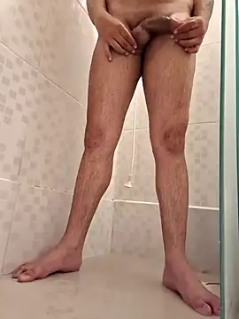 Snapshot of brunolorran6969 chatting on December 30, 2024, 10:45 pm brunolorran6969 online show from December 30, 2024, 10:45 pm