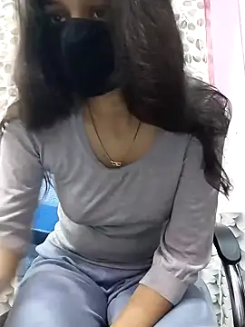 Snapshot of Kashish_18 chatting on January 11, 2025, 6:03 am Kashish 18 online show from January 11, 2025, 6:03 am