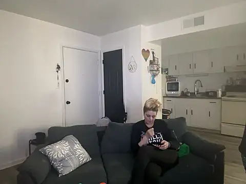 SpunCandy online show from February 5, 2026, 3:44 am