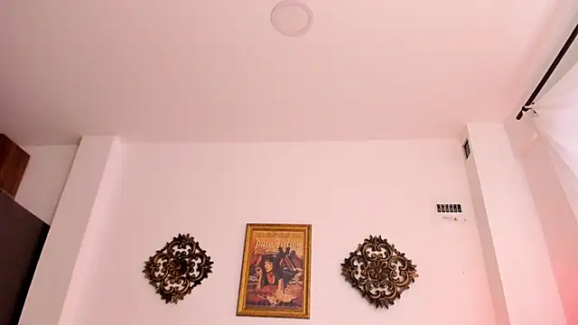 VeronicaGilss online show from March 29, 2026, 7:03 pm