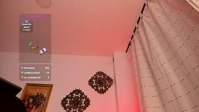 VeronicaGilss online show from July 15, 2026, 12:38 am