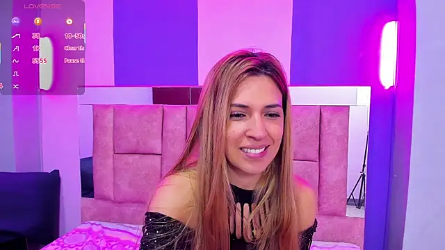 EvaaLovia1 online show from January 21, 2025, 5:09 pm