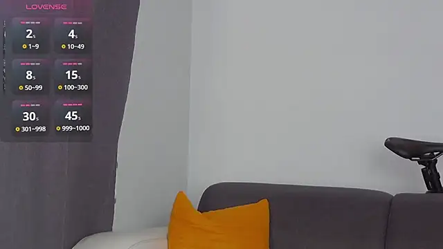 Snapshot of Nobodyforever chatting on February 6, 2025, 10:21 pm Nobodyforever online show from February 6, 2025, 10:21 pm