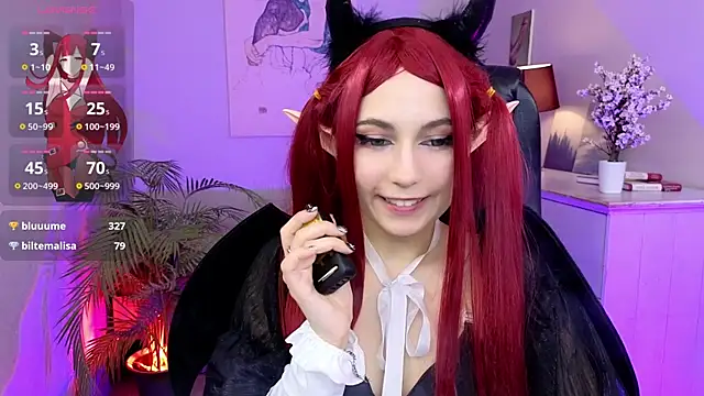 Snapshot of Carolina_Leep chatting on March 7, 2025, 7:05 pm Carolina Leep online show from March 7, 2025, 7:05 pm