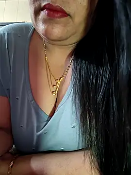 sneha rose online show from September 18, 2025, 6:15 am