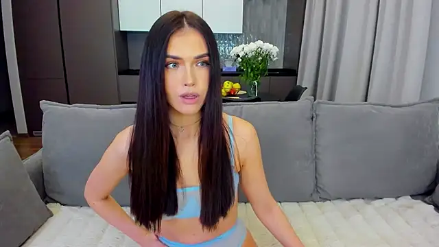 Snapshot of sexyangeloux chatting on January 13, 2025, 8:37 pm sexyangeloux online show from January 13, 2025, 8:37 pm