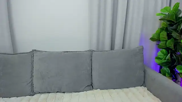 sexyangeloux online show from December 22, 2025, 10:51 pm