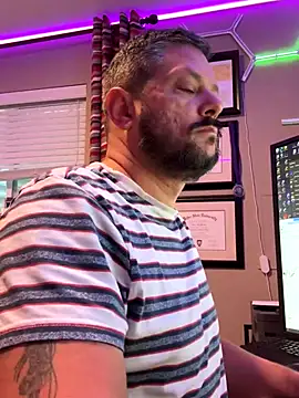 boytoyfrindles online show from October 24, 2025, 6:04 pm