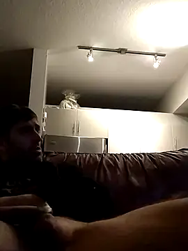 Snapshot of longthicknslick chatting on December 12, 2024, 9:30 am longthicknslick online show from December 12, 2024, 9:30 am