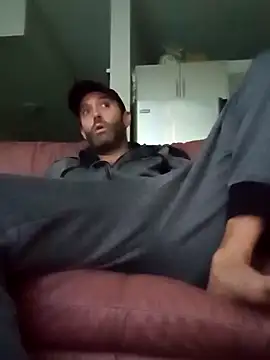 Snapshot of longthicknslick chatting on February 2, 2025, 9:45 pm longthicknslick online show from February 2, 2025, 9:45 pm