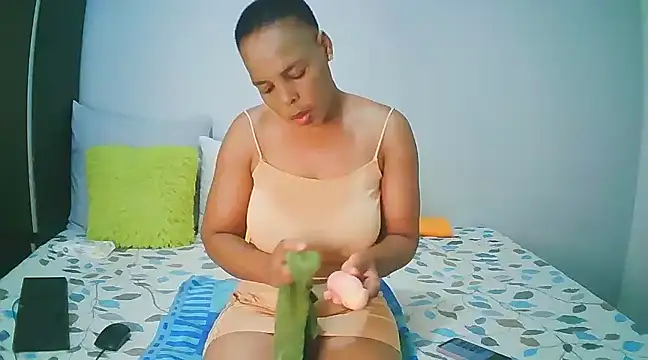 White Porshe online show from January 29, 2025, 3:47 pm