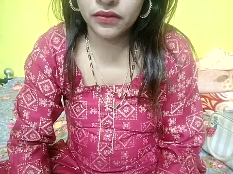 Snapshot of Sexyranibhabhi chatting on February 17, 2026, 2:13 pm Sexyranibhabhi online show from February 17, 2026, 2:13 pm