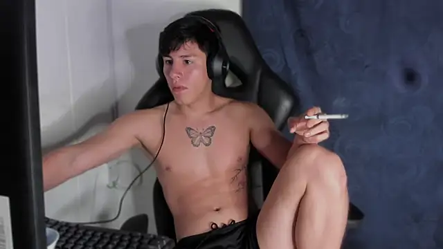 Snapshot of krizia7 chatting on March 21, 2025, 5:00 am krizia7 online show from March 21, 2025, 5:00 am