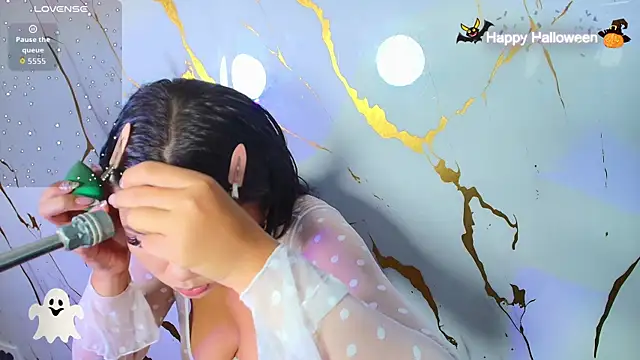 Lizz Tender online show from October 31, 2025, 1:01 pm