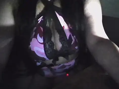 JulieJoe  online show from October 26, 2025, 8:59 pm