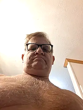 Snapshot of J83560Jason chatting on October 28, 2025, 3:36 pm J83560Jason online show from October 28, 2025, 3:36 pm