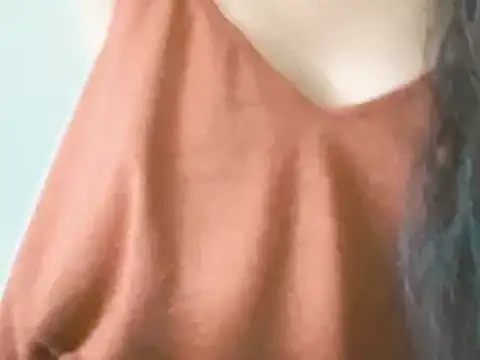 melaniy online show from April 19, 2026, 9:41 am